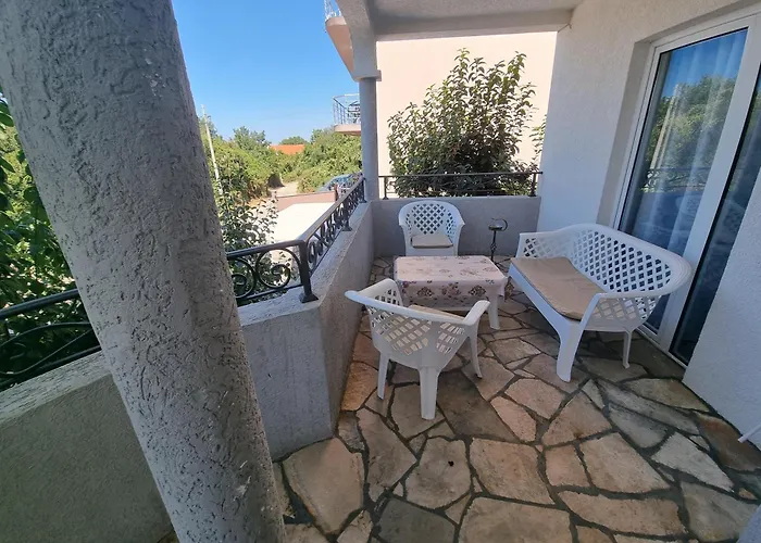 Apartmani Mina