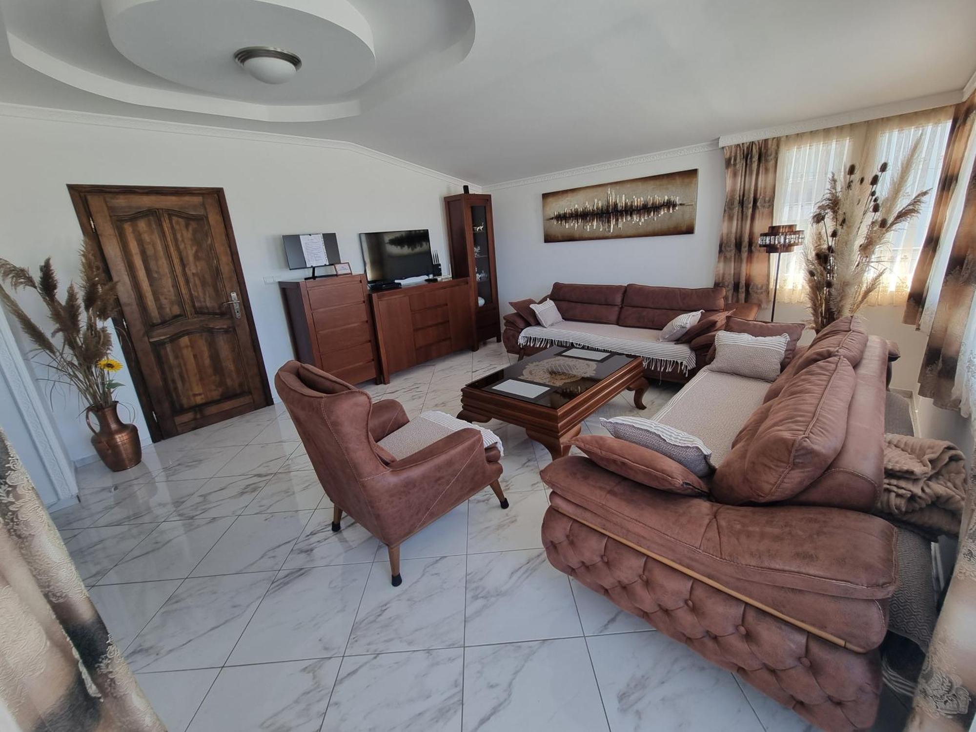 Apartman Mina *